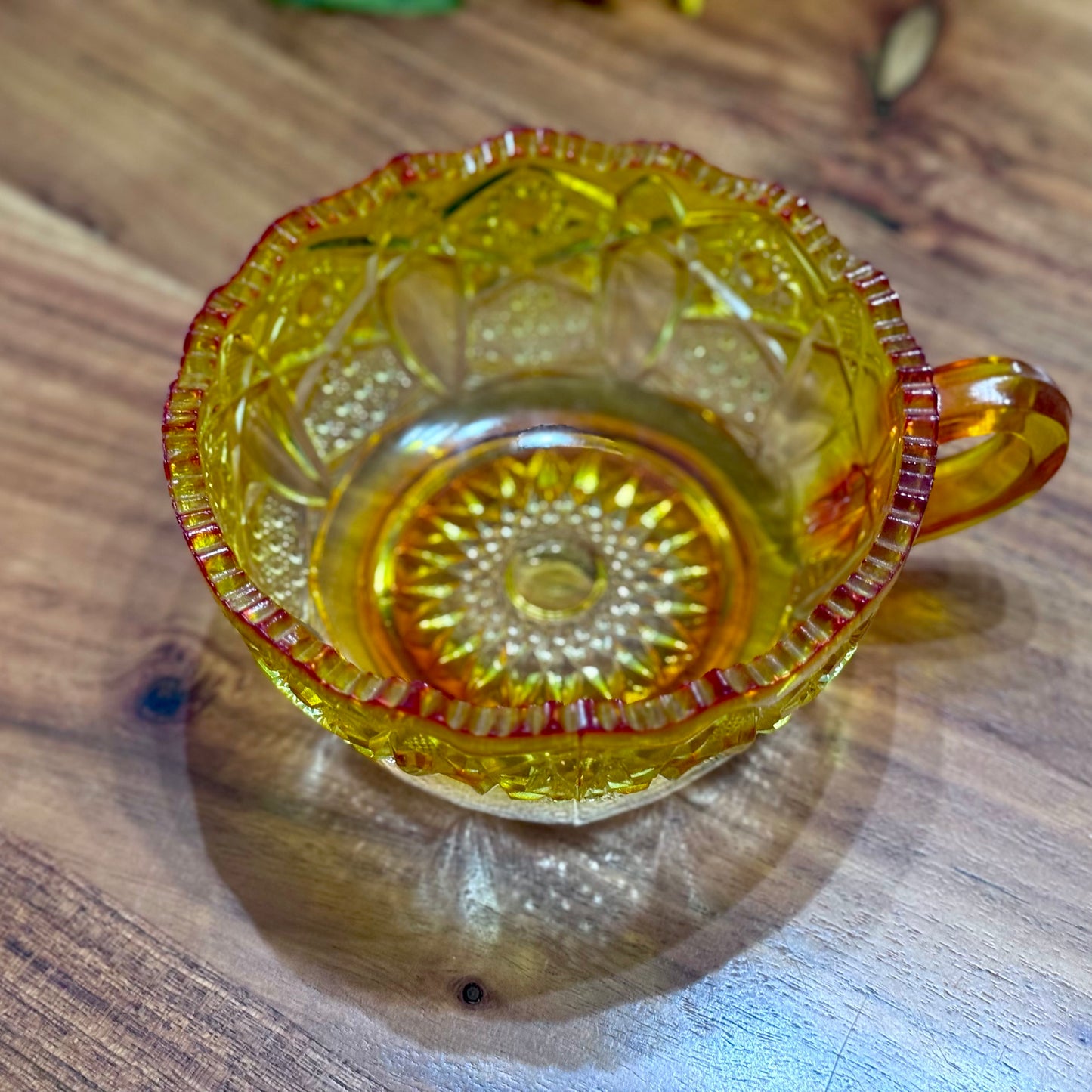 L.E. Smith Quintec Amberina Glass Handled Nappy Bowl/Candy Dish