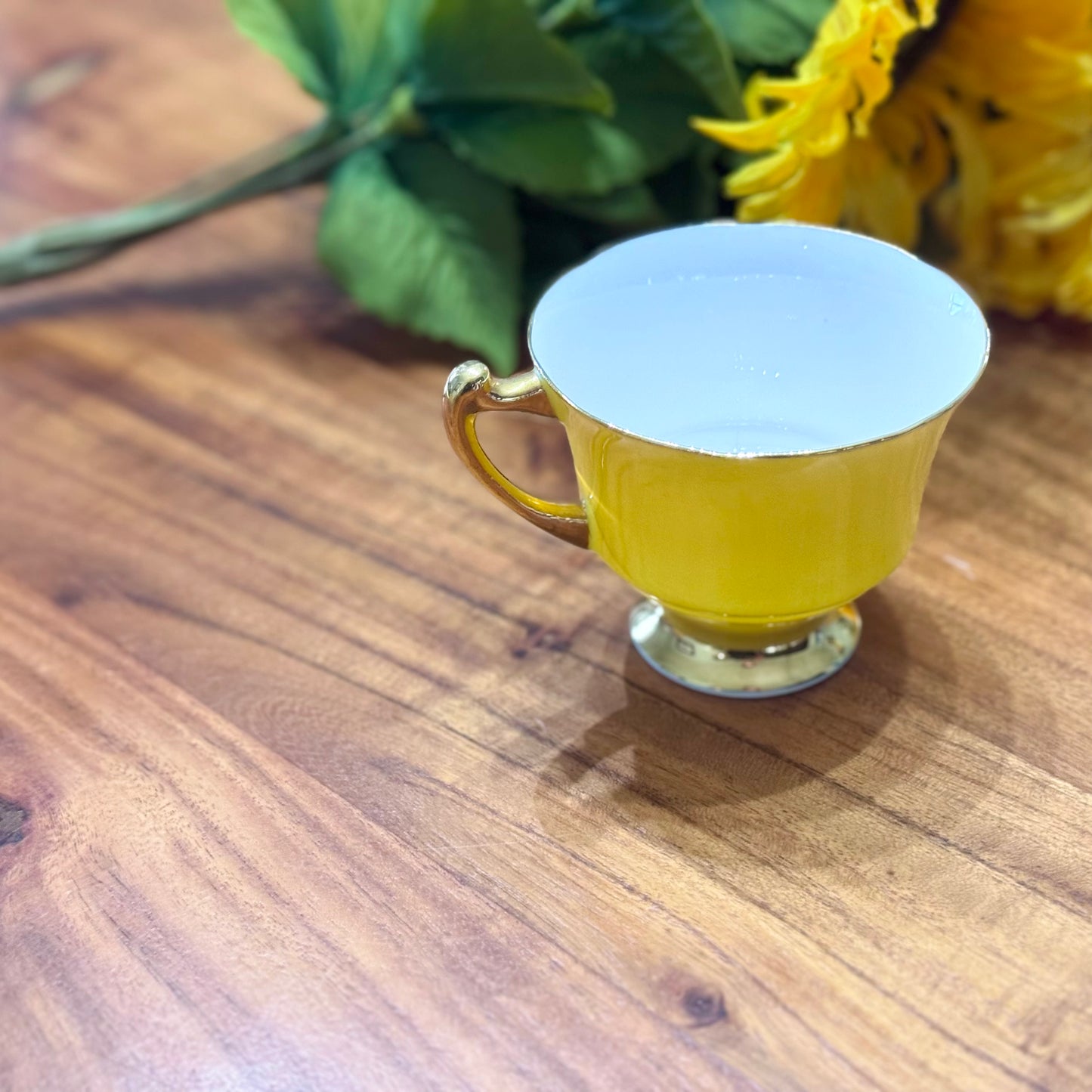 Gladstone England Yellow/Gold Teacup & Saucer Set