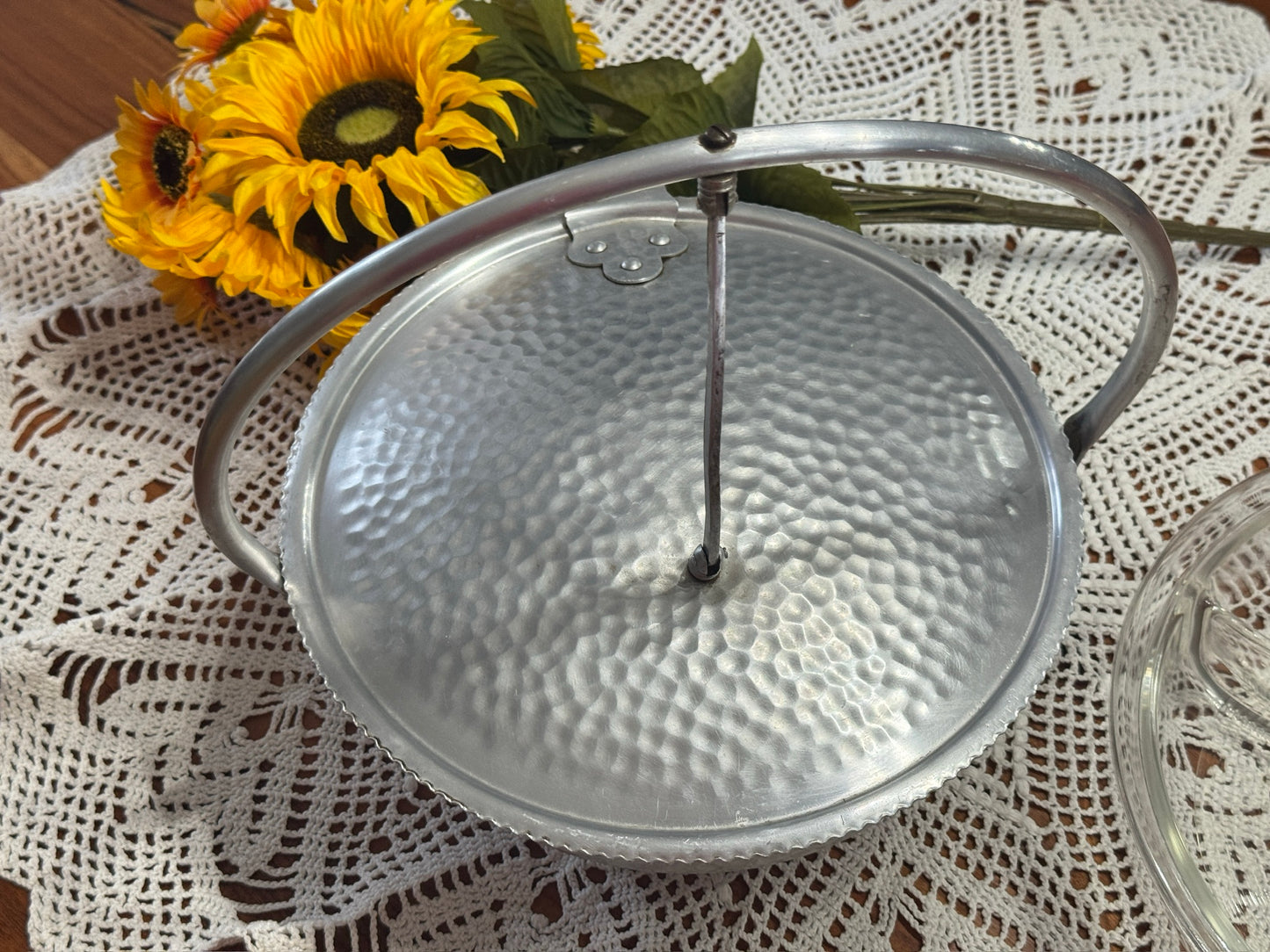 Vintage Nasco Italy Hammered Aluminum Hinged - Lid Pyrex Casserole Dish Food Warmer