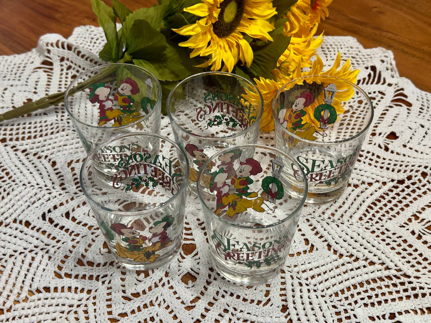 Anchor Hocking Disney Mickey And Friends "Seasons Greetings" Christmas Glasses
