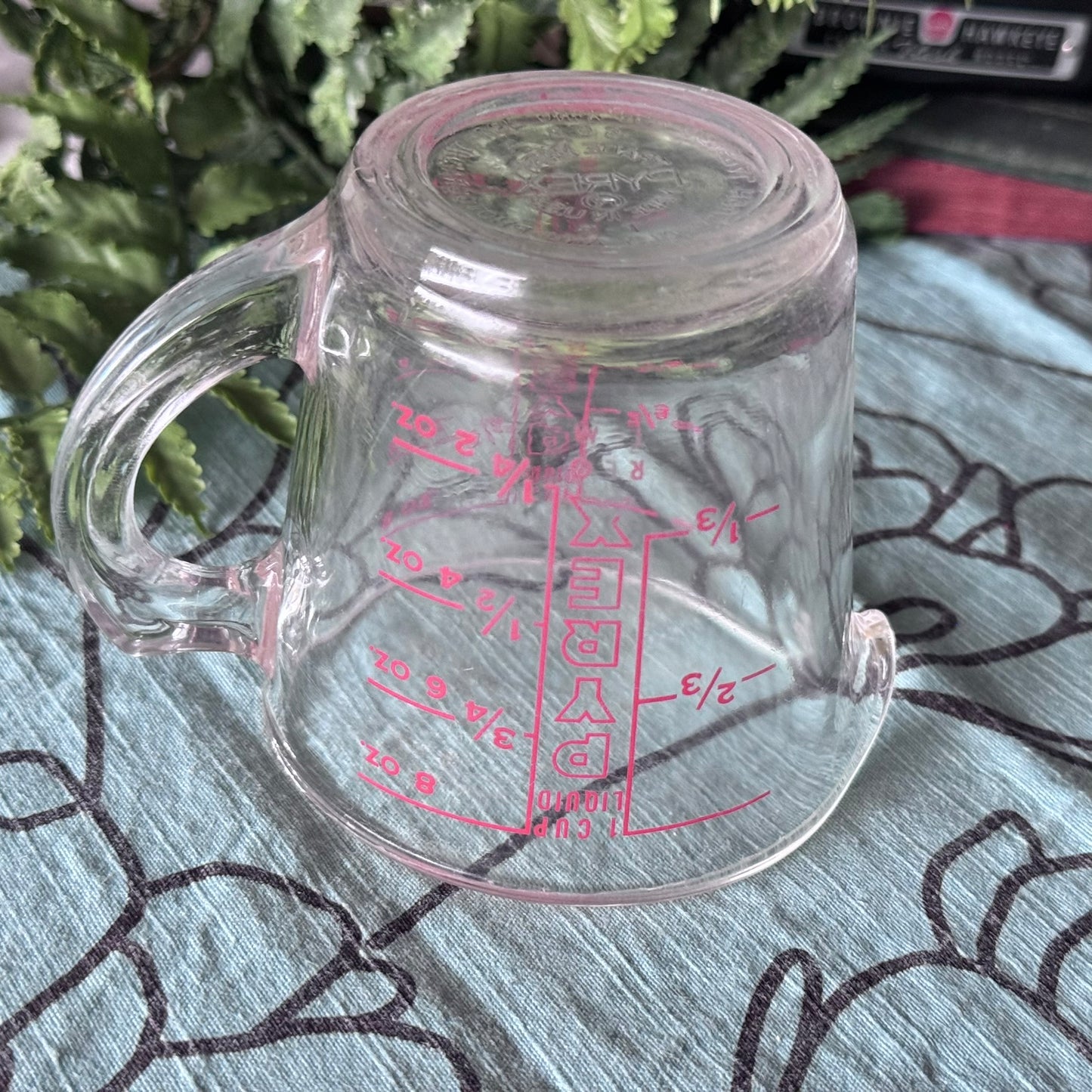 Vintage Pyrex # 508 Measuring Cup