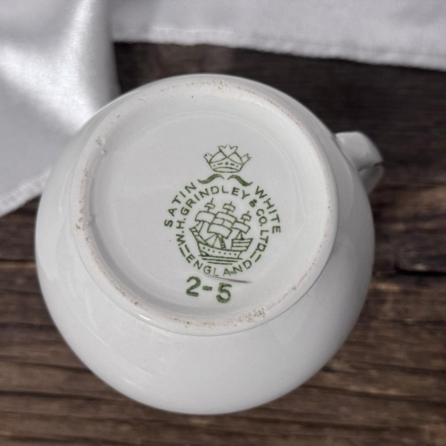 Grindley Co.Tea/Coffee Pot Set
