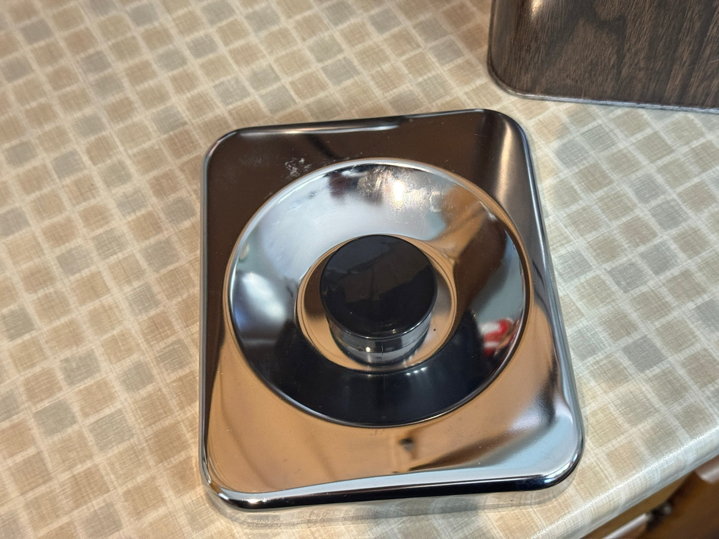 The Queen Line Faux Wood Grain Finish Canister Set