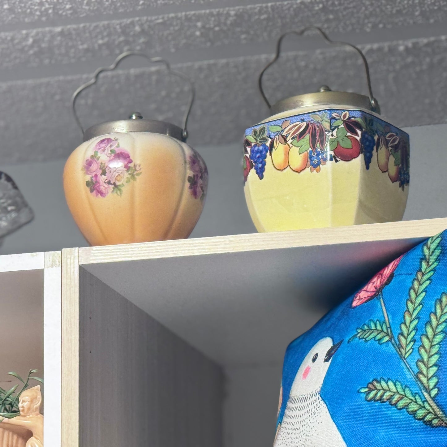 Biscuit Barrel Floral Design