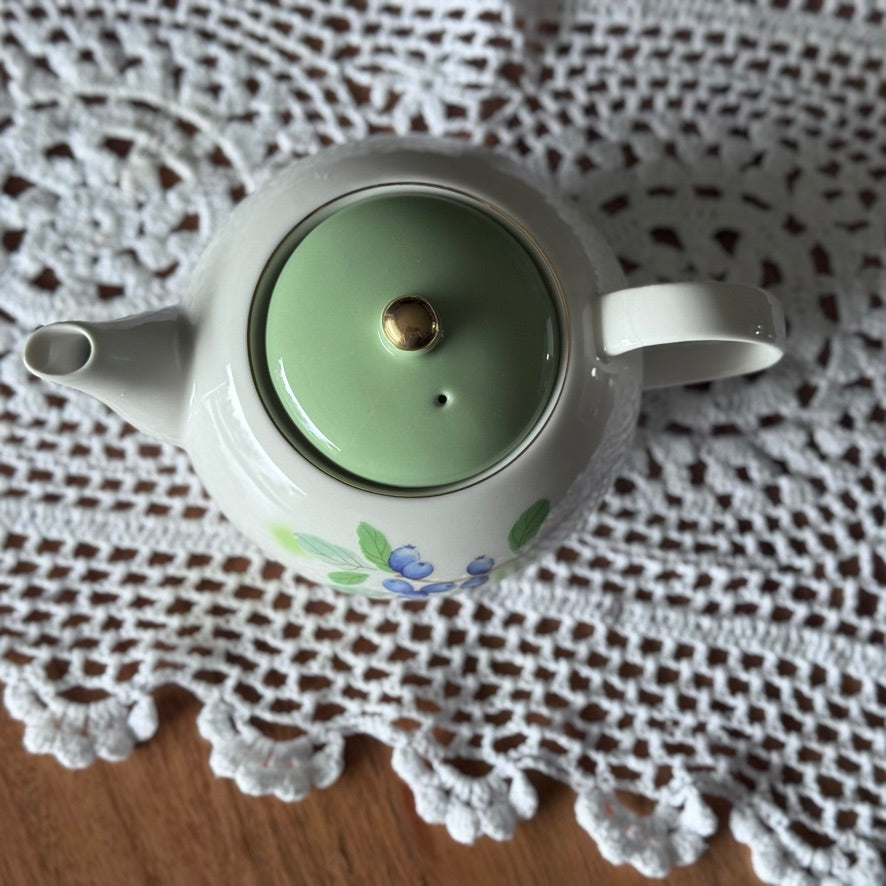 Blueberry Motif Ceramic Teapot