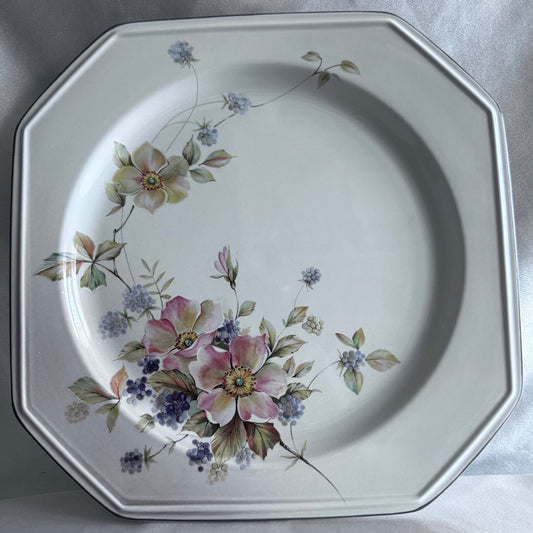 MIKASA Platter/ Chop Plate