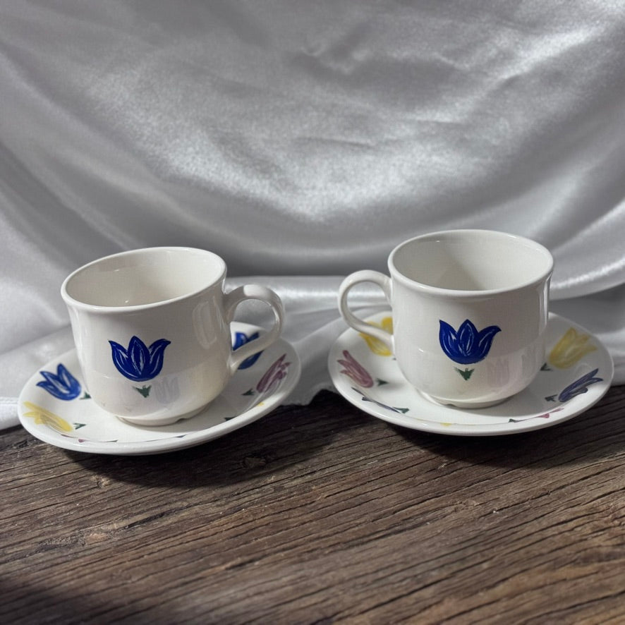 John Tams, England 'Tulip' Cup and Saucers