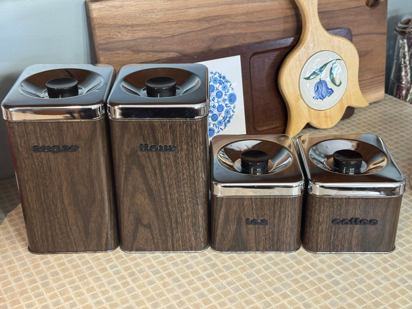 The Queen Line Faux Wood Grain Finish Canister Set