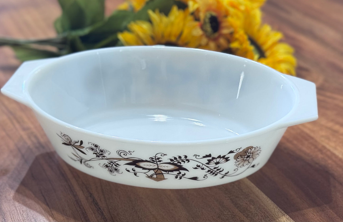 PYREX England Brown Floral Oval Casserole Dish