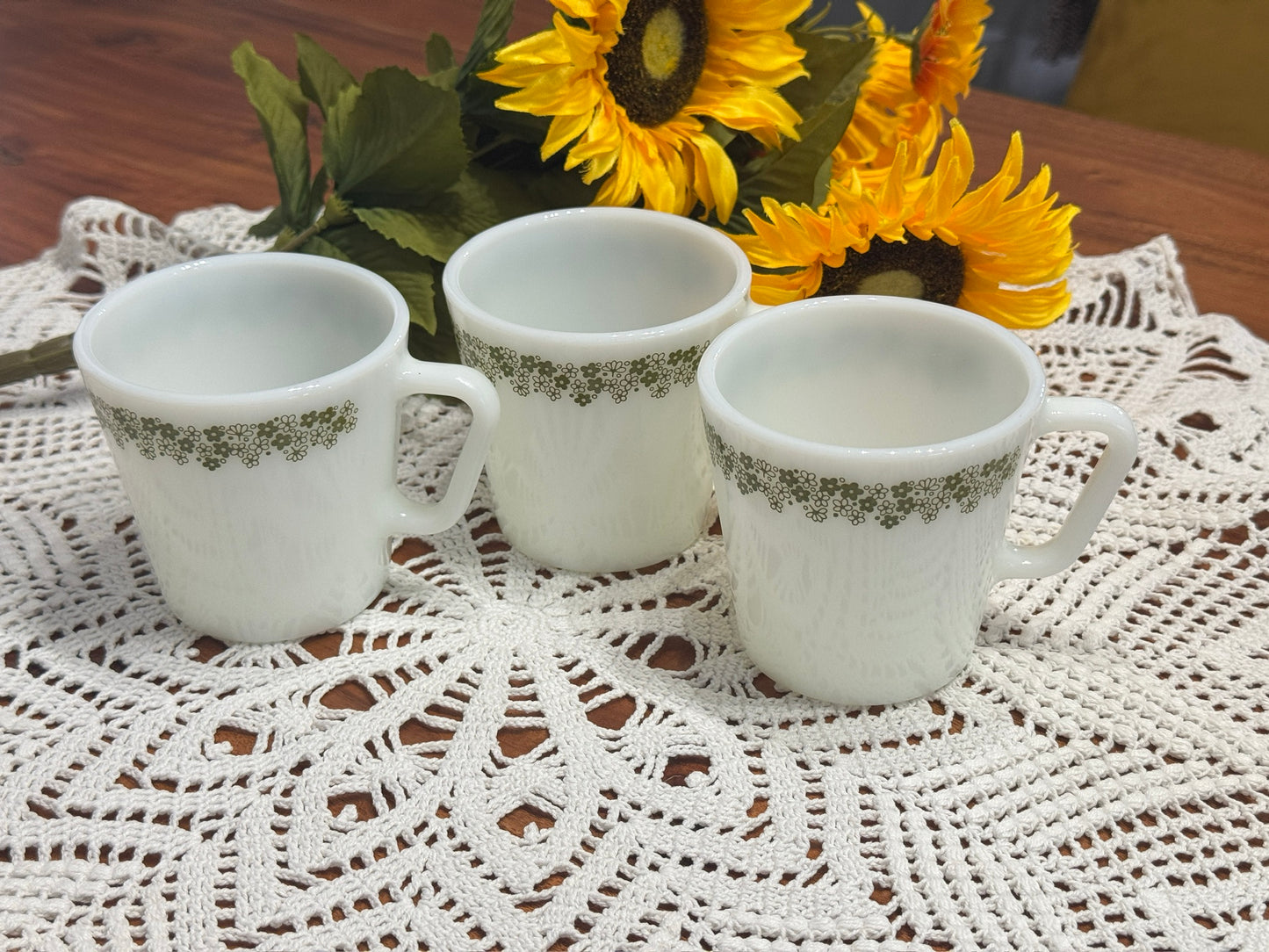 PYREX Spring Blossom Crazy Daisy Milk Glass Mugs