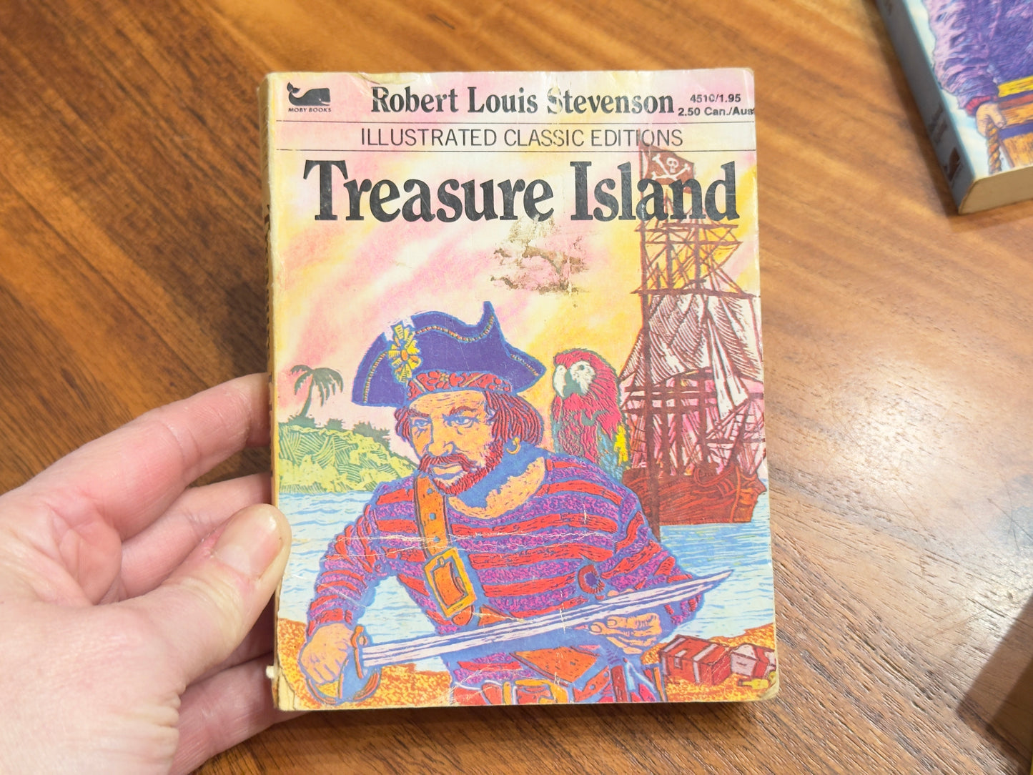 Moby Book Set of 5 Illustrated Classic Editions