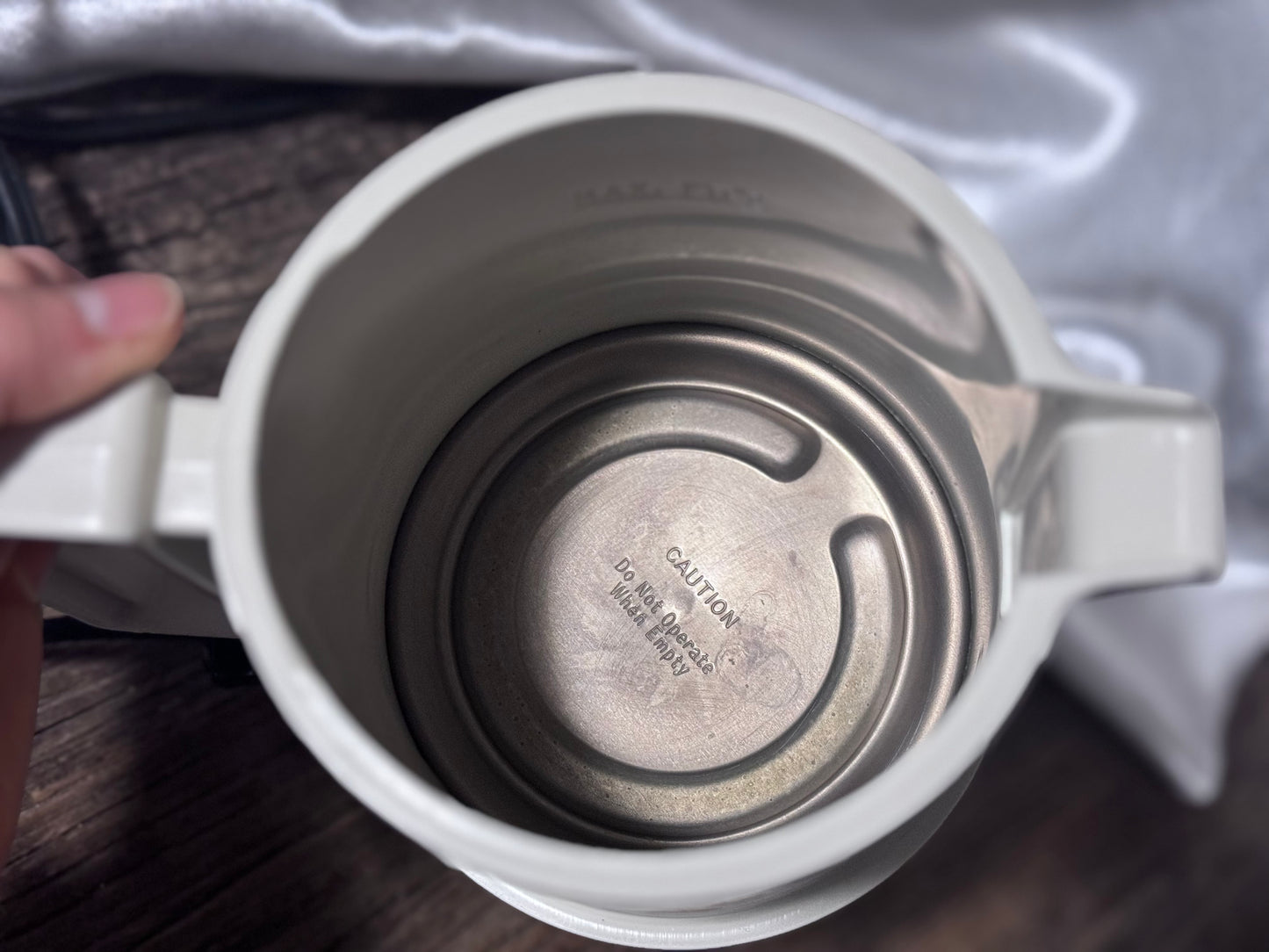 Regal Daisy Automatic Mini Electric Kettle/Hot Pot