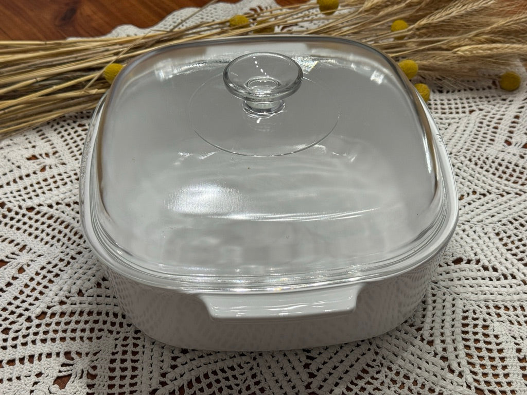 Corning Ware Blue Cornflower A-84-B  4 L Casserole Dish