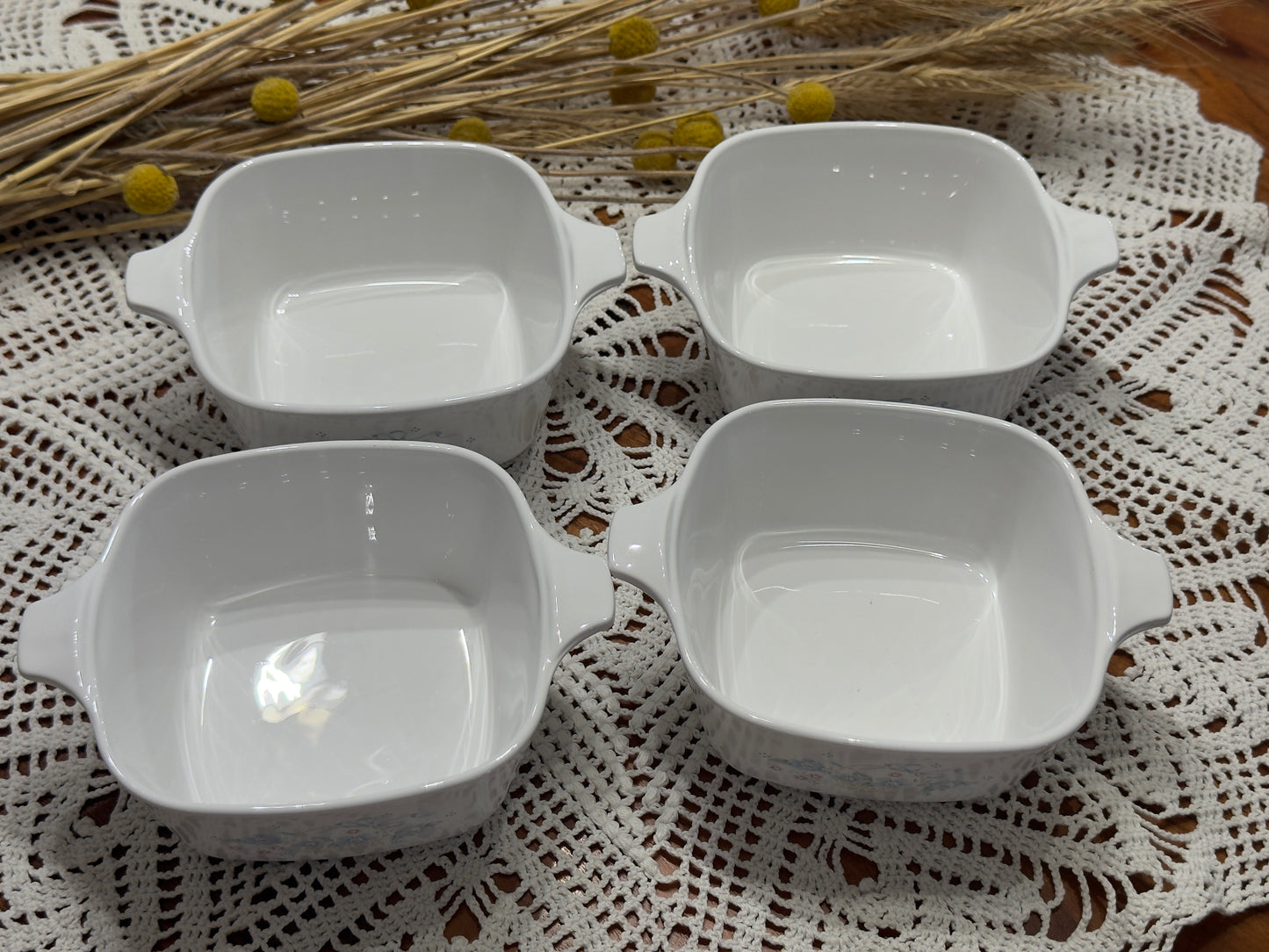 Corning Ware 'Country Cornflower' P-43-B 700 ml Casserole Dish