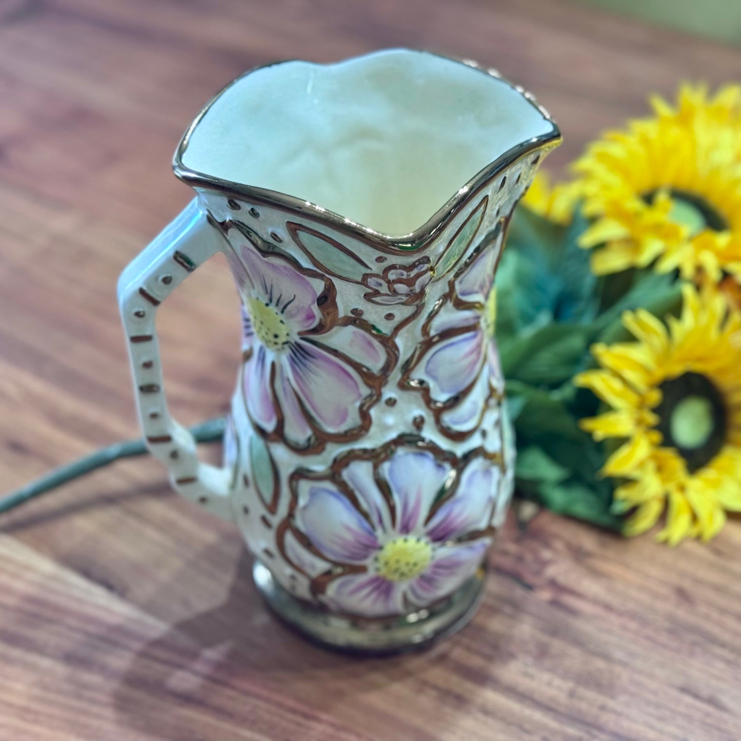 Kensington Ware England Sunflower Jug Vase