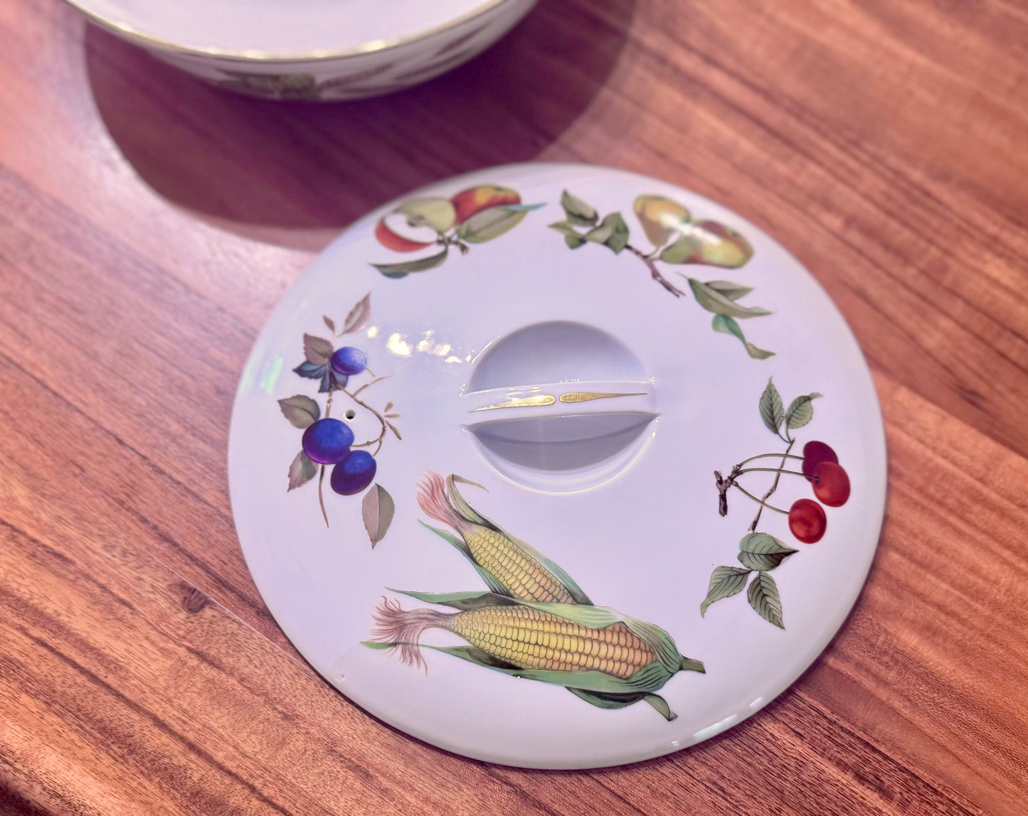 Royal Worcester Evesham Gold Oval Lidded Casserole/Serving Dish