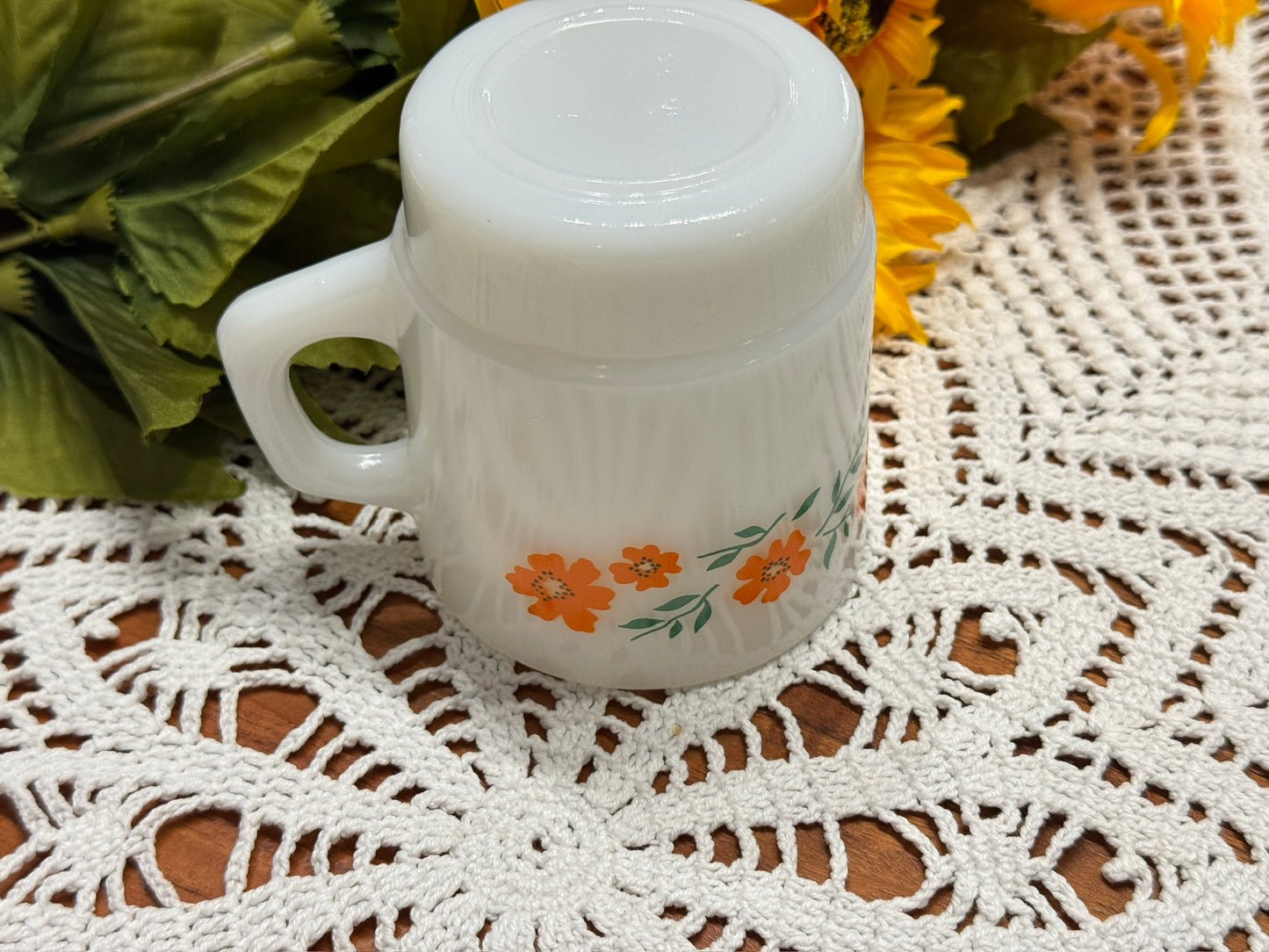 Termocrisa Milk Glass Orange/Green Floral Mug