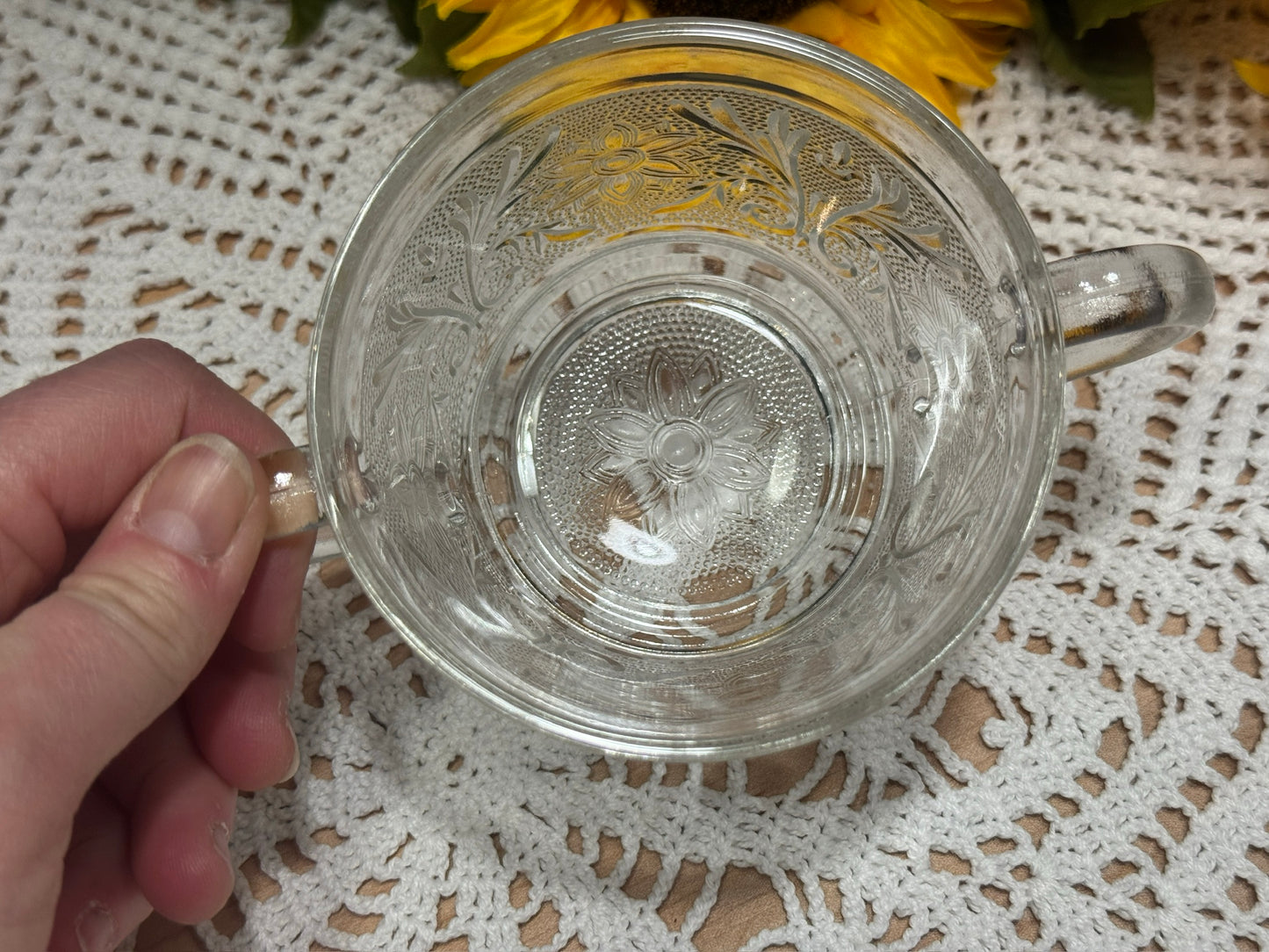 Anchor Hocking Sandwich Glass Sugar Bowl
