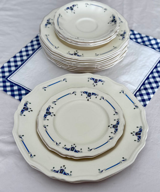Alfred Meakin 'Orient' Dish Set