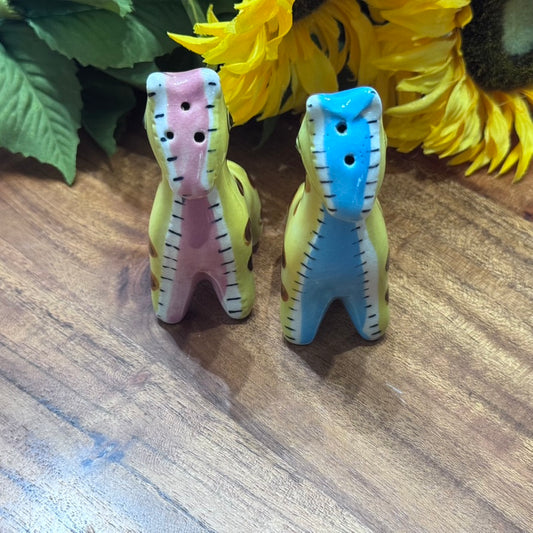 Vintage Stuffed Giraffe Ceramic Napco Made In Japan Shakers