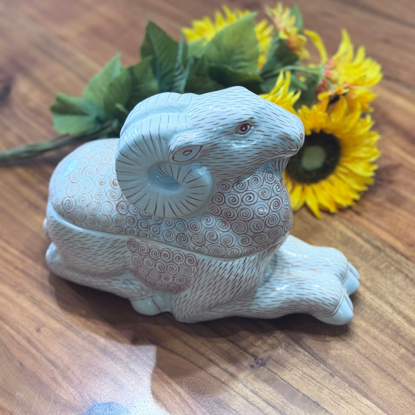 MCM Bombay Company Ceramic Lidded Ram Vessel