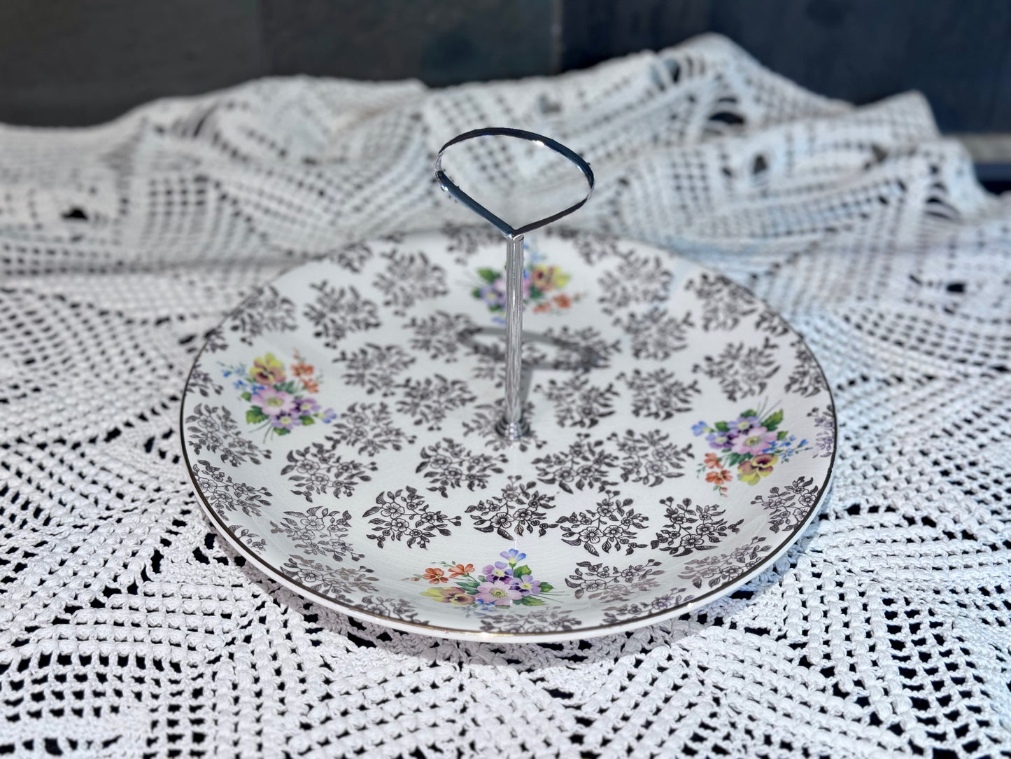 Barratt's Ironstone Delphatic White Pastry/Cake Plate