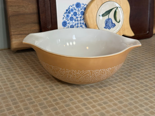 PYREX Woodland 443 2.5 L Cinderella Mixing Bowl