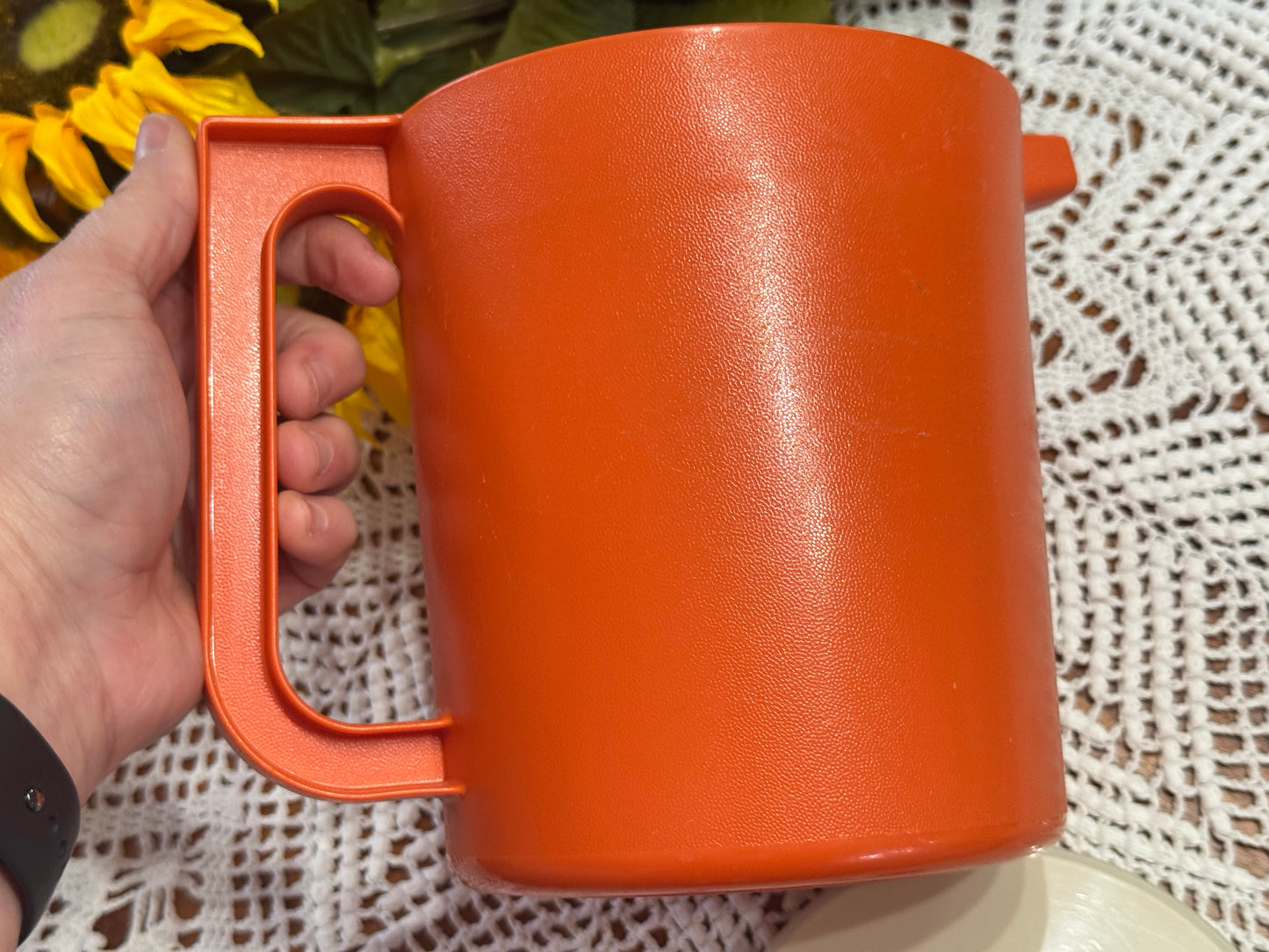 Orange 1575-5 Tupperware Jug/Pitcher with Lid