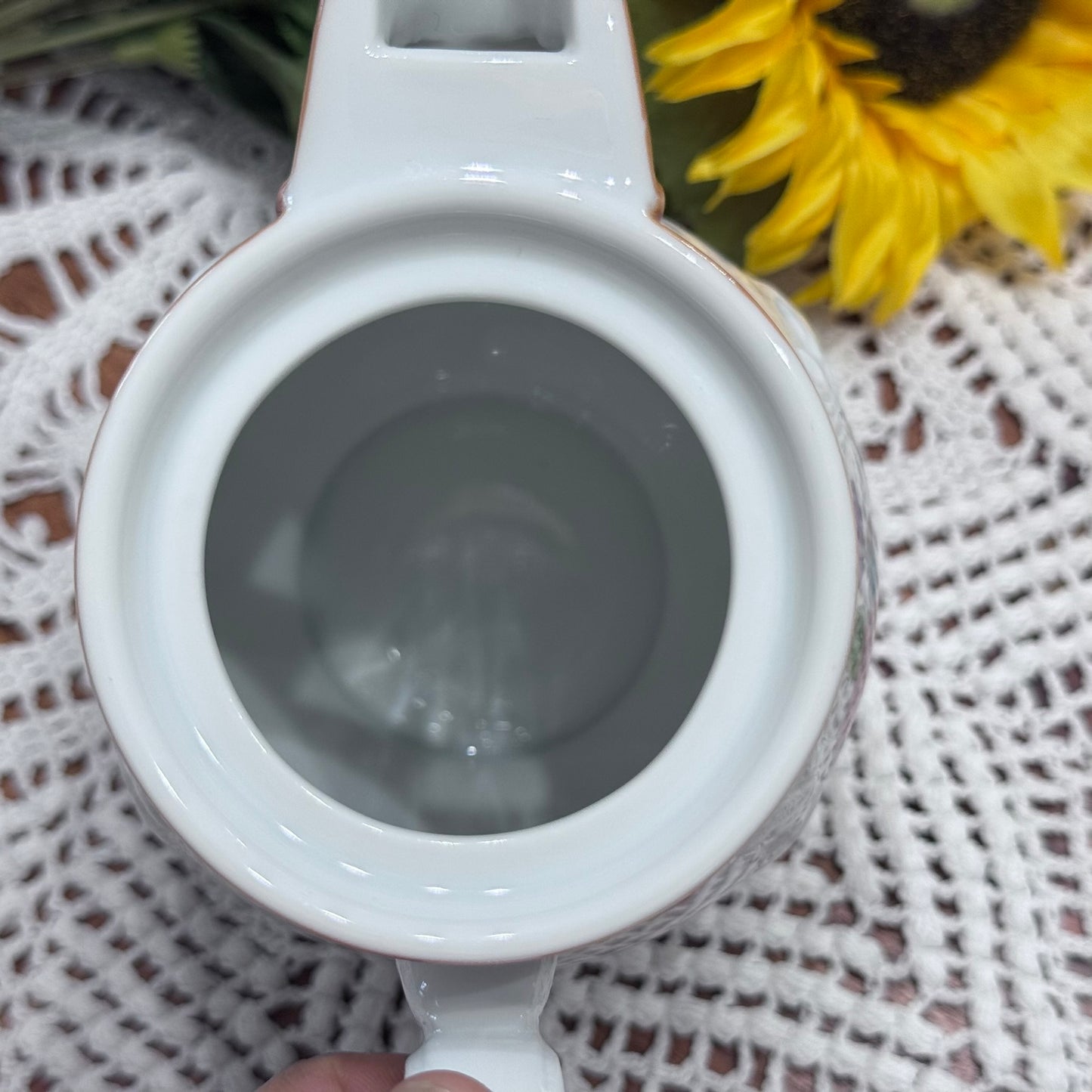 Estee Lauder Chinoiserie Collection Teapot