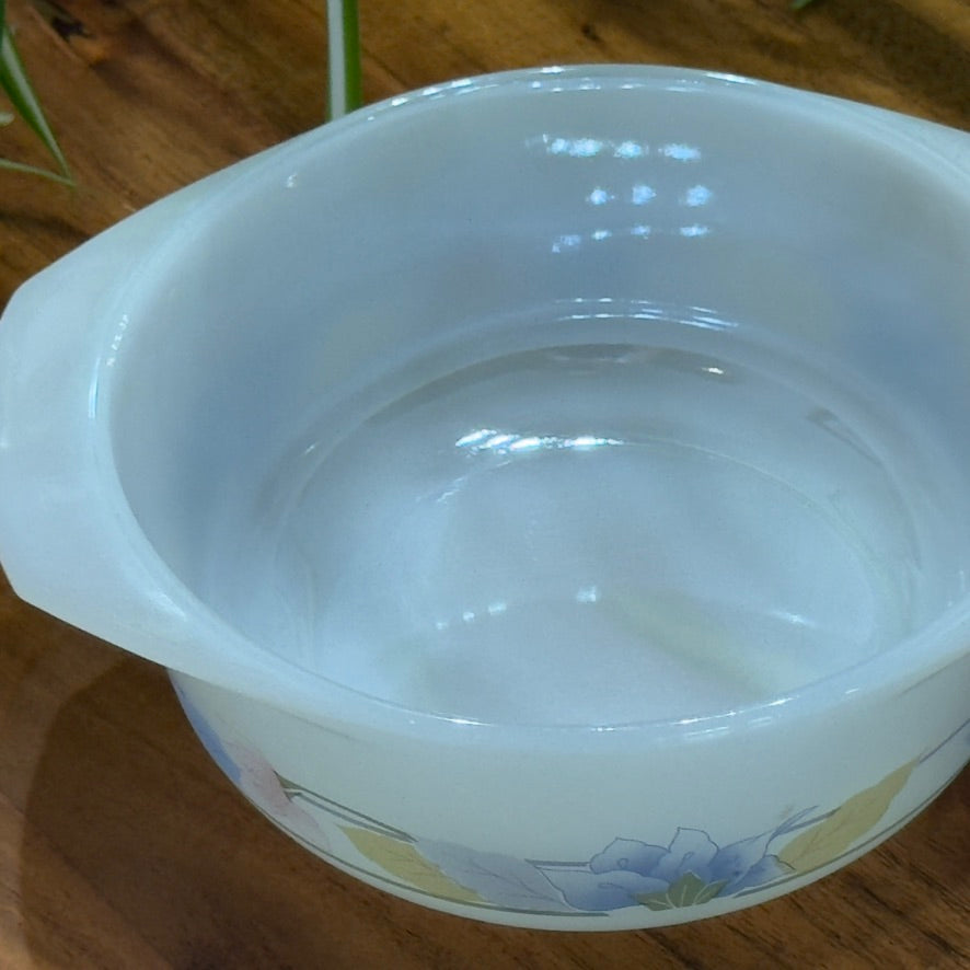 Arcuisine Milk Glass Casserole Dish