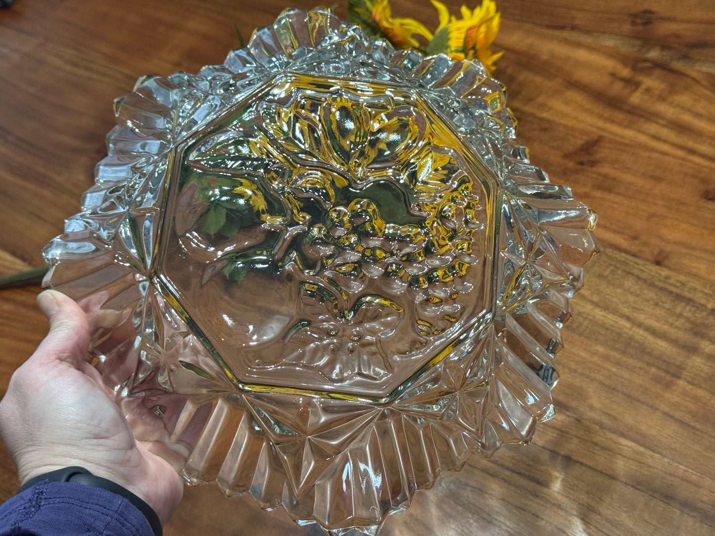 Federal Glass Pressed Glass Pioneer Serving Bowl