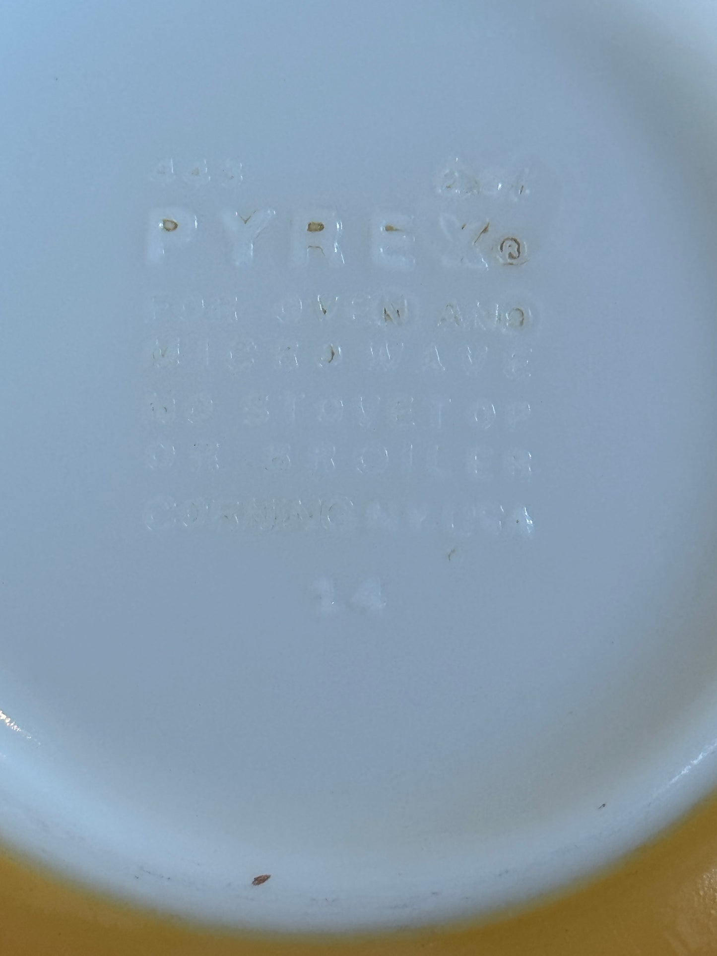 PYREX Butterfly Gold Cinderella Bowl Set
