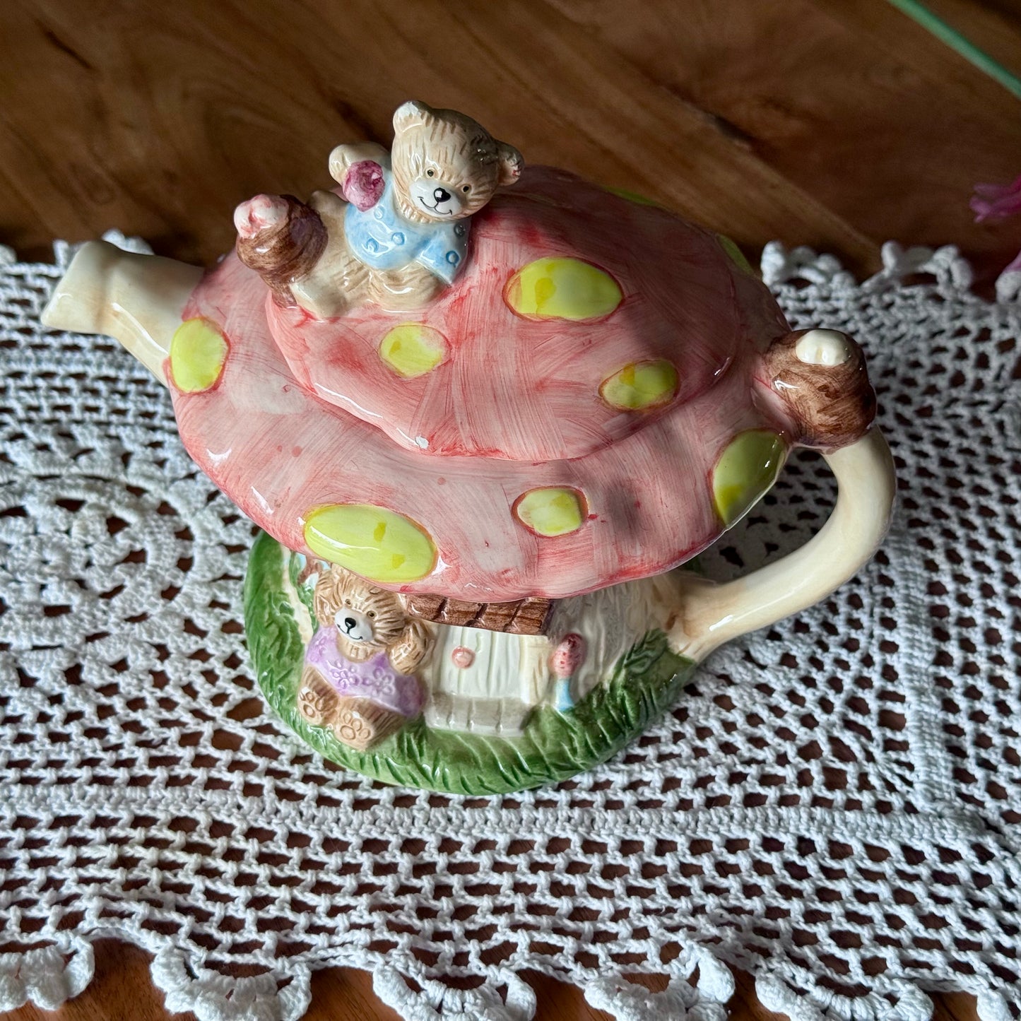 Mushroom House & Teddy Teapot
