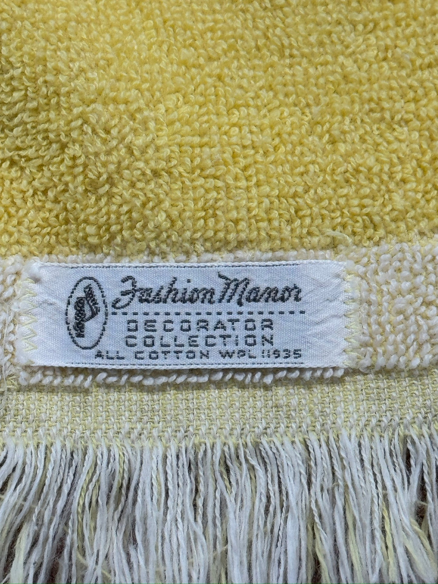 Floral Fashion Manor Decorator Collection Hand Towels