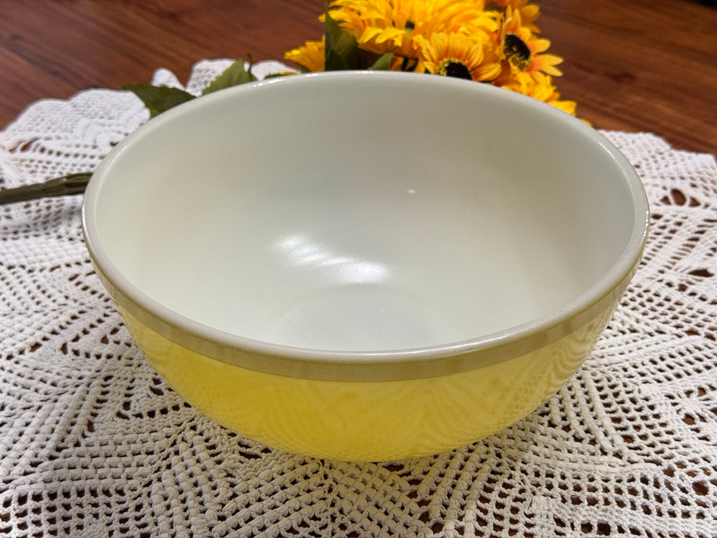 Large Primary Yellow US PAT OFF PYREX Mixing Bowl