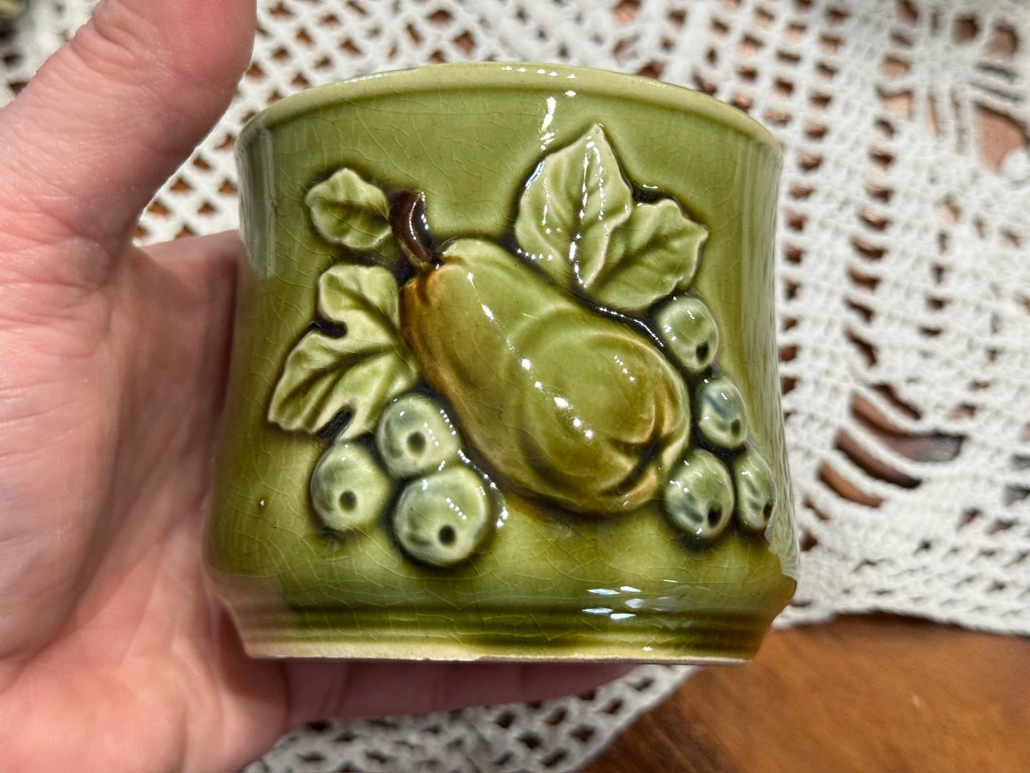 Japanese Fruit Motif Avocado Green Tea Set