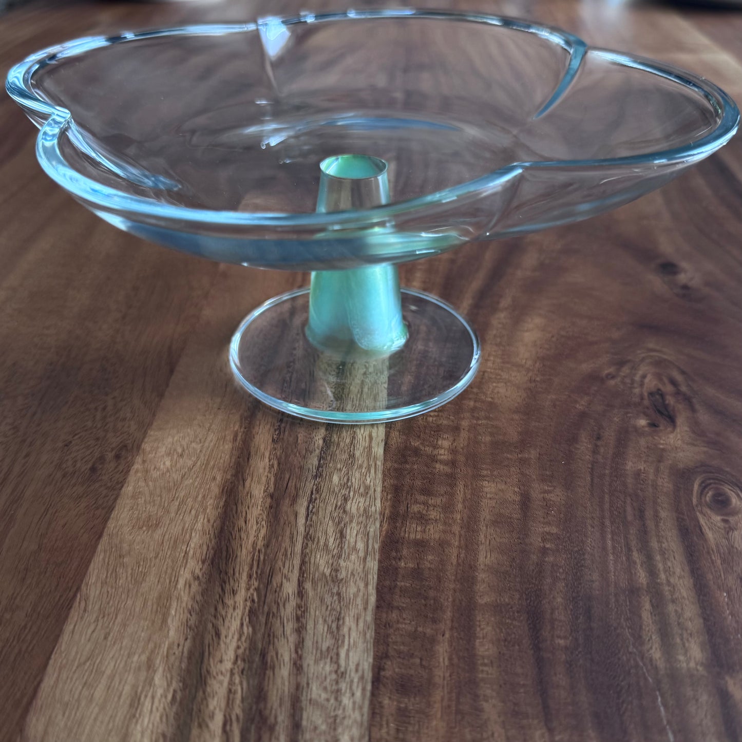 Clear Clover Pedestal Cake Stand with Green Stem