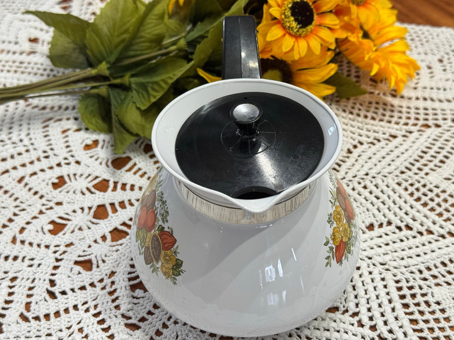 Corning Ware Spice of Life 6 Cup Teapot