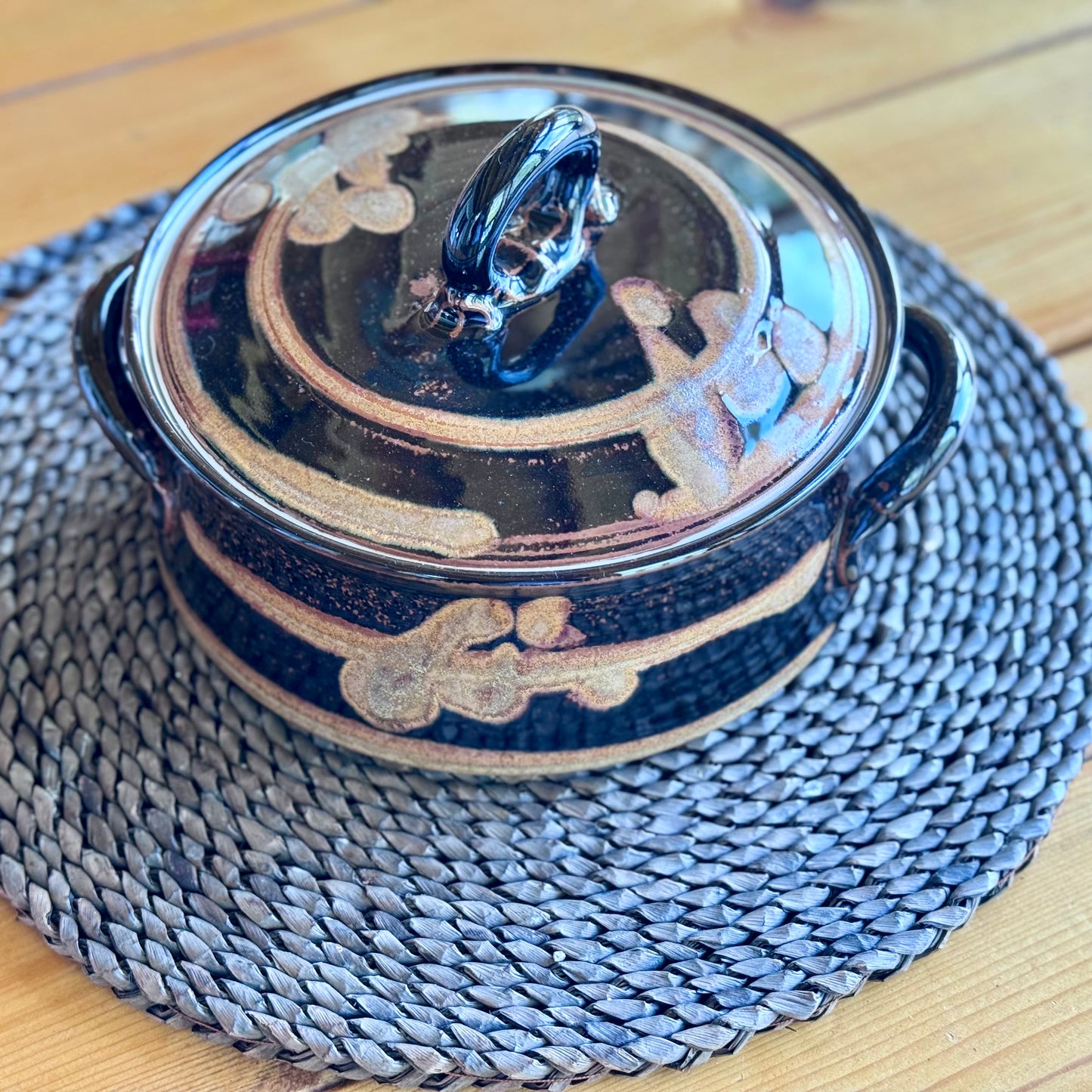 Sanger Canada Pottery Casserole Dish