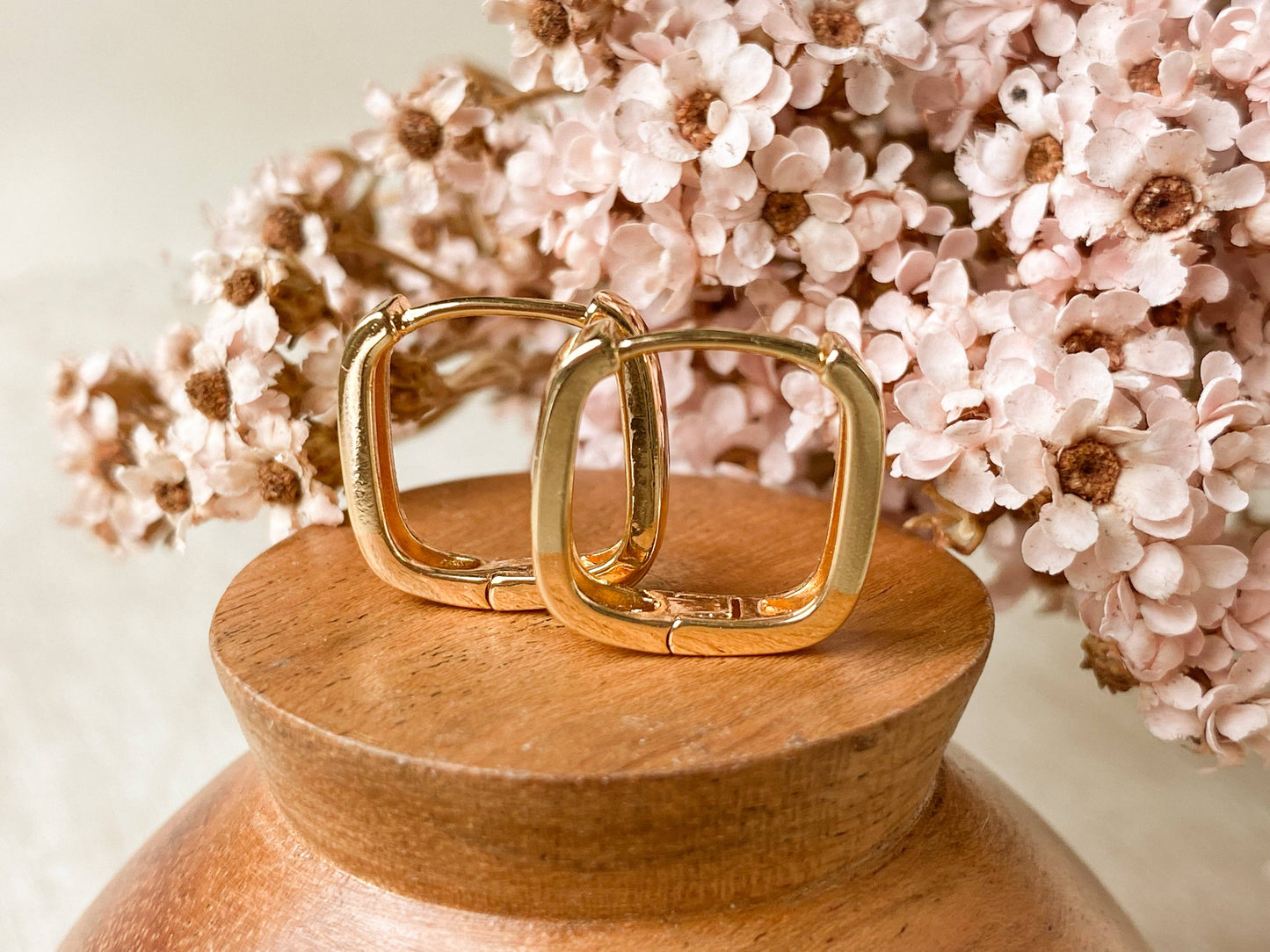 Reese Hoops: Silver