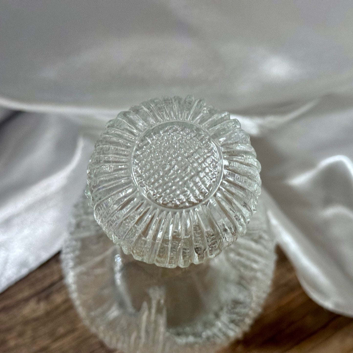 Oberglas Nordic Bark Austria Clear Glass Decanter W/Stopper