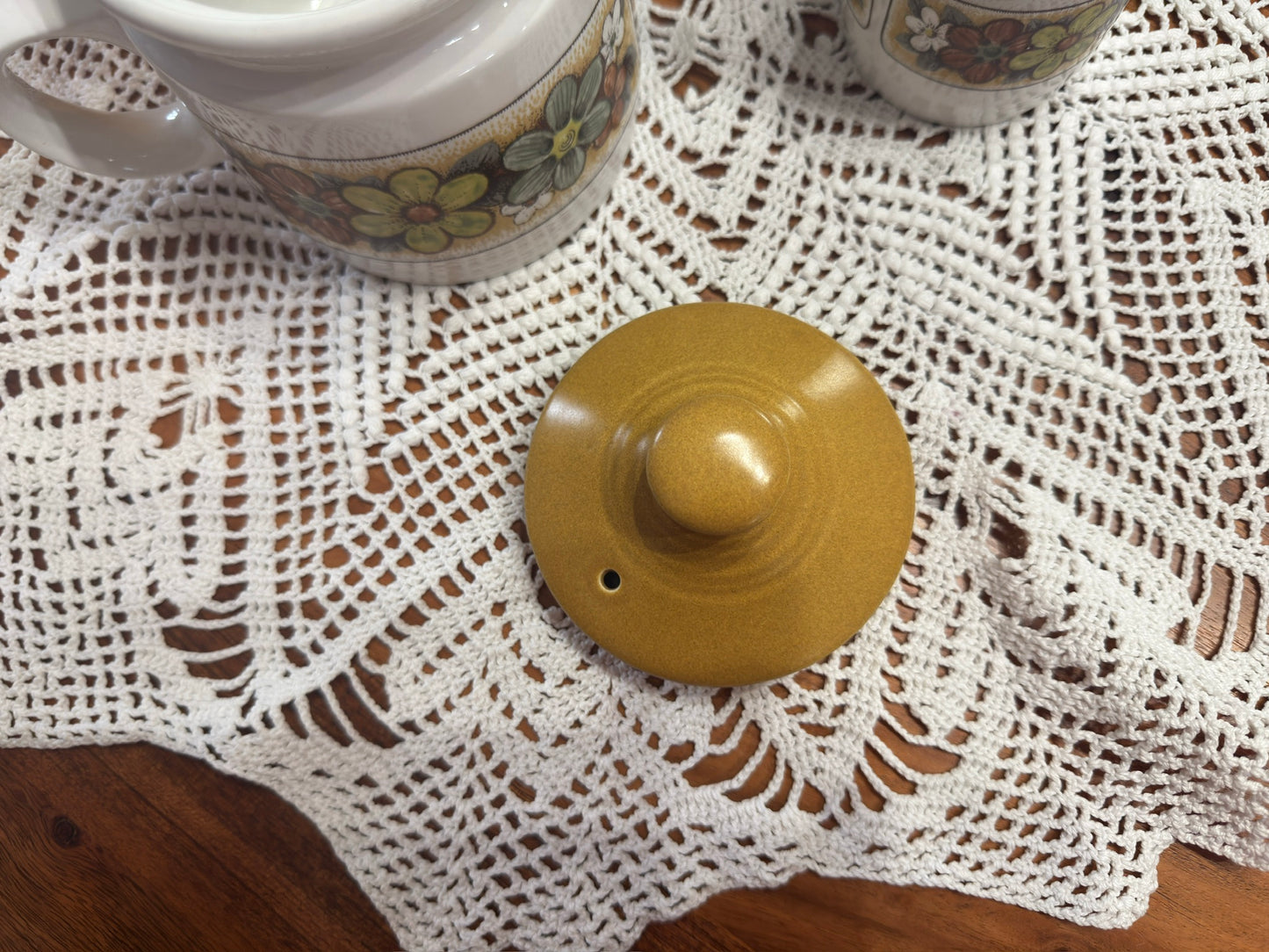 MYOTT England 'SIENNA' Teapot & Creamer