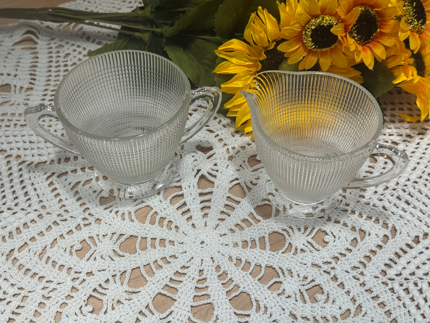 Dominion Glass 'Saguenay' Cream & Sugar Set