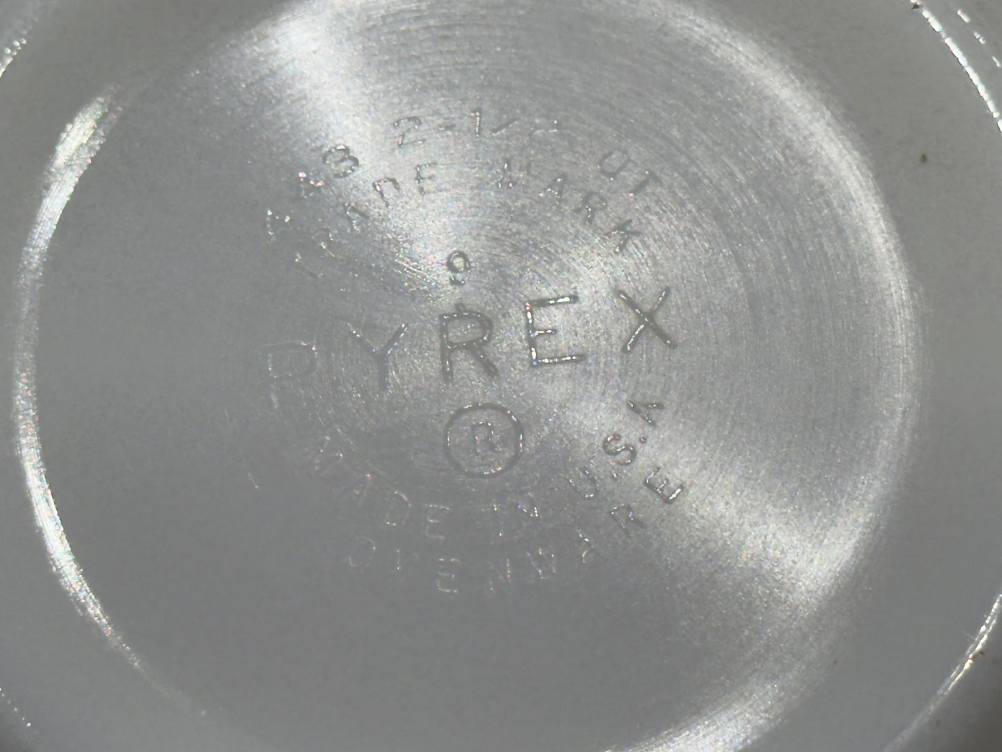 PYREX 'Friendship" Mixing Bowl 443