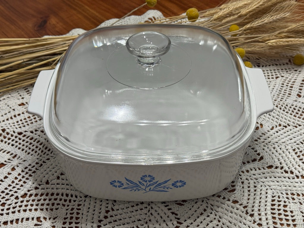 Corning Ware Blue Cornflower A-84-B  4 L Casserole Dish