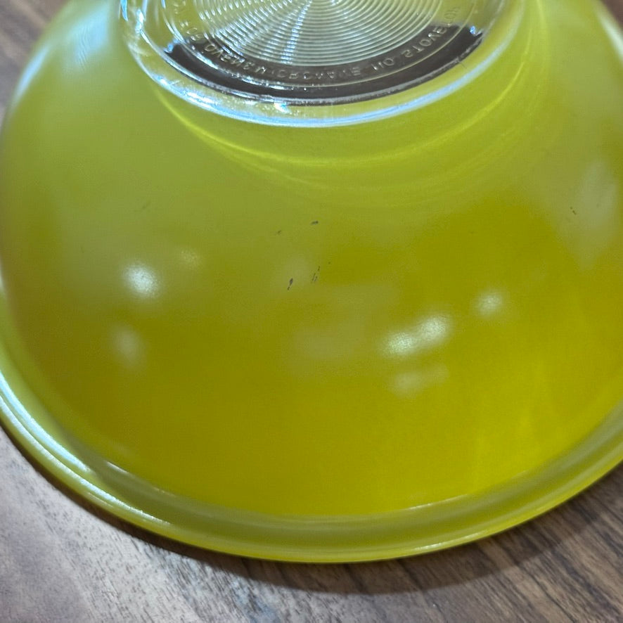 Yellow Pyrex #323 Mixing Bowl