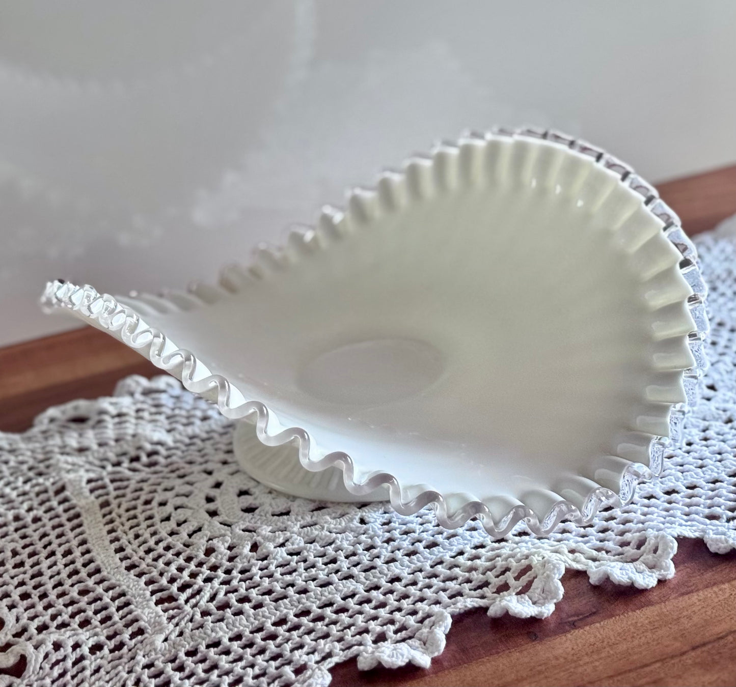Fenton Silver Crest Banana Fruit Bowl