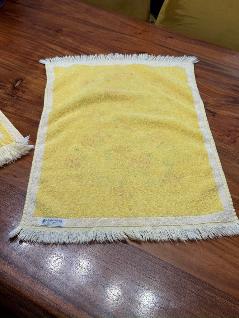 Floral Fashion Manor Decorator Collection Hand Towels