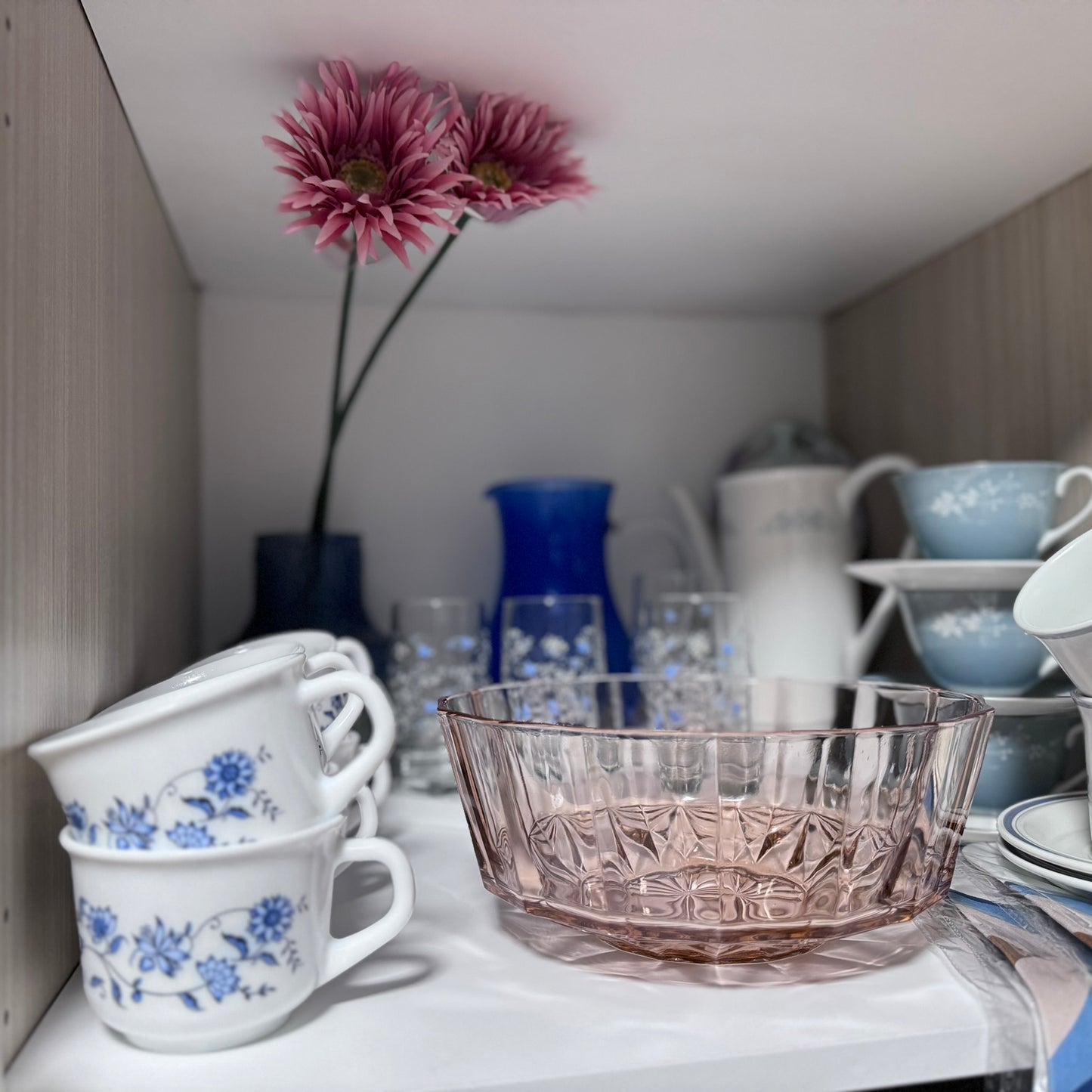 KIG Indonesia Pink Glass Bowl