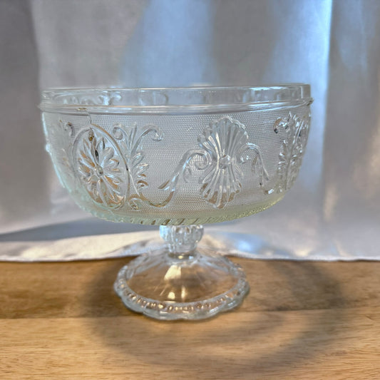 Pedestal Daisy Medallion Bowl